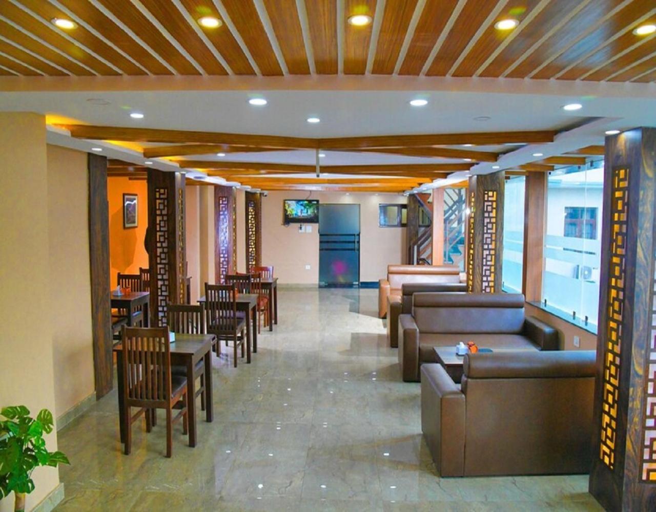 Hotel Linda Suites Near International Airport By La Casa Nowe Delhi Zewnętrze zdjęcie
