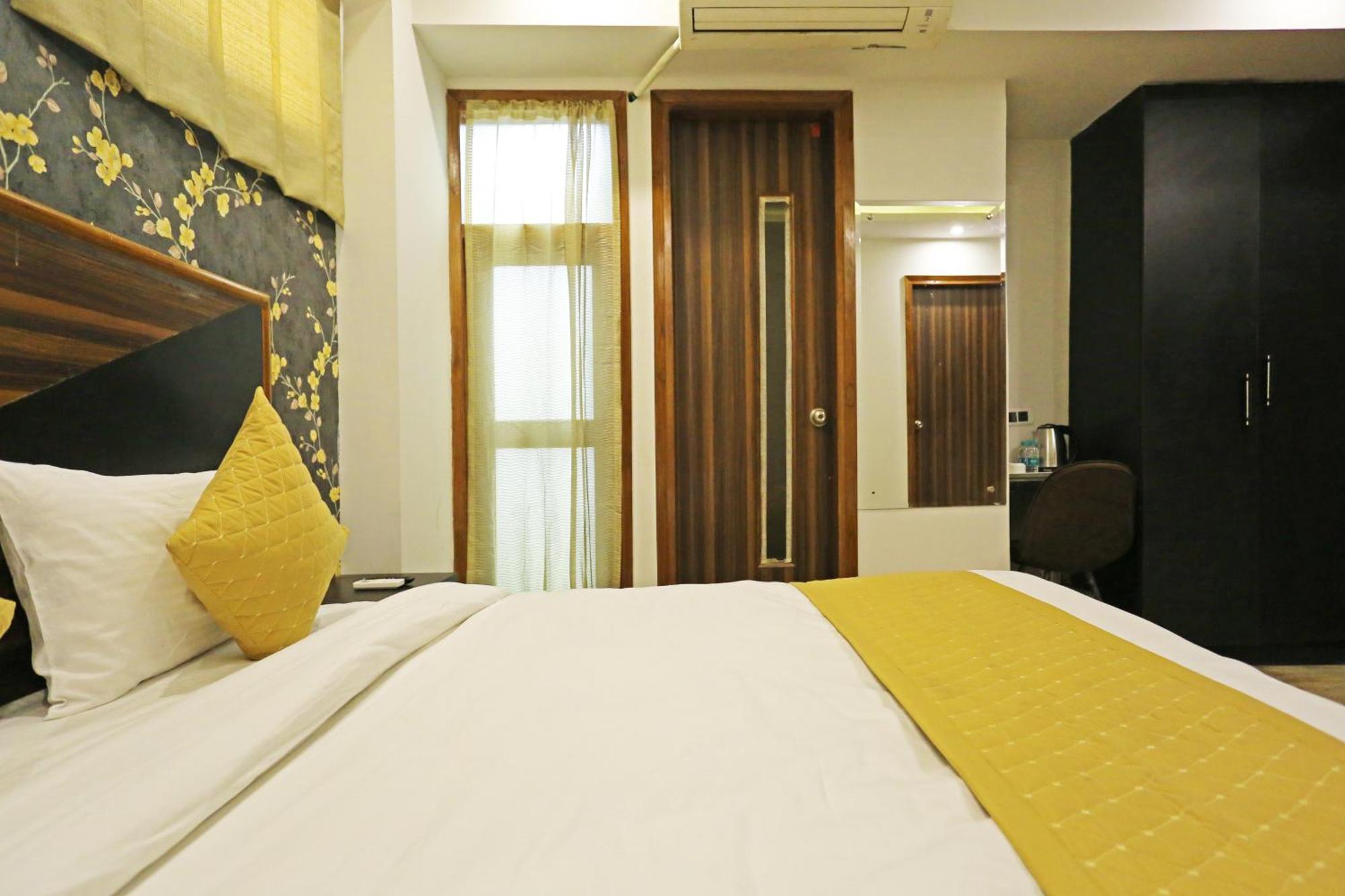 Hotel Linda Suites Near International Airport By La Casa Nowe Delhi Zewnętrze zdjęcie